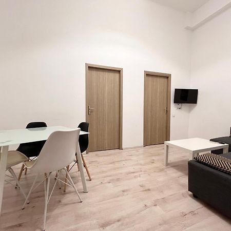 Old Town - Ultra Central Apartment 布加勒斯特 外观 照片